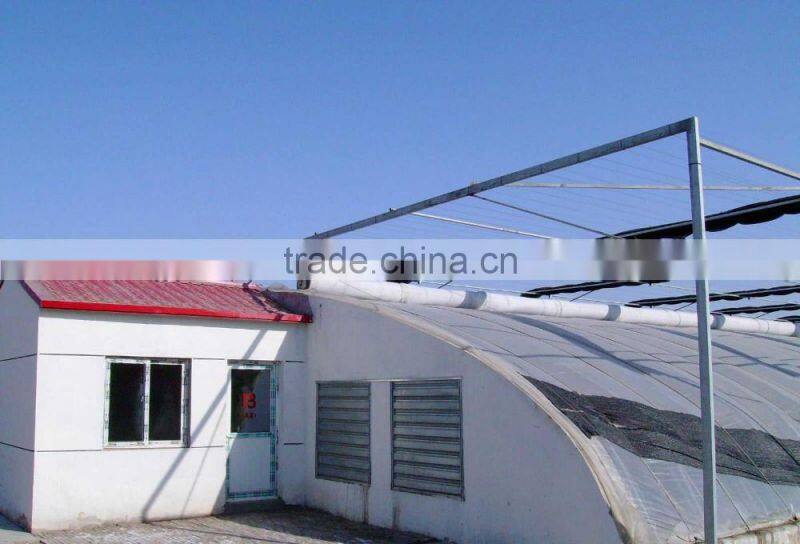 Heat retaining sun room solar greenhouse equipment for cold climate