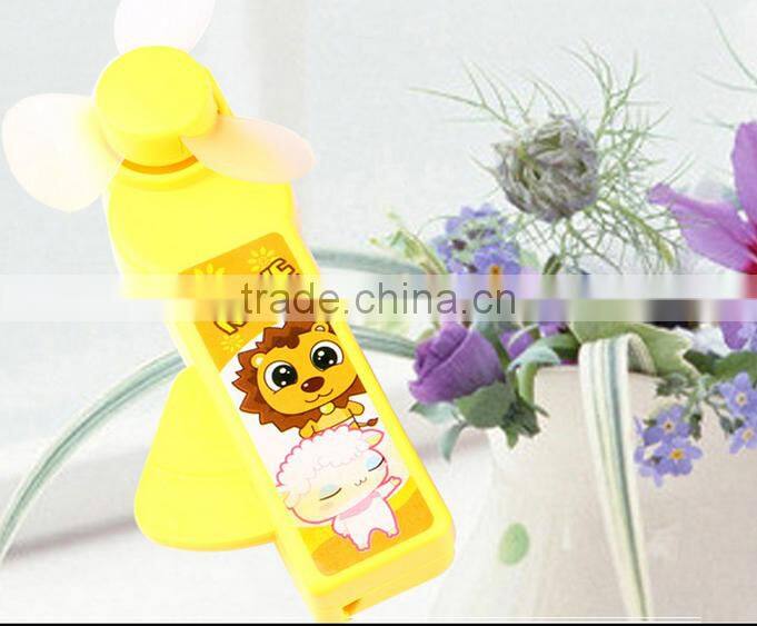 cheap plastic mini handy fan for kids in summer