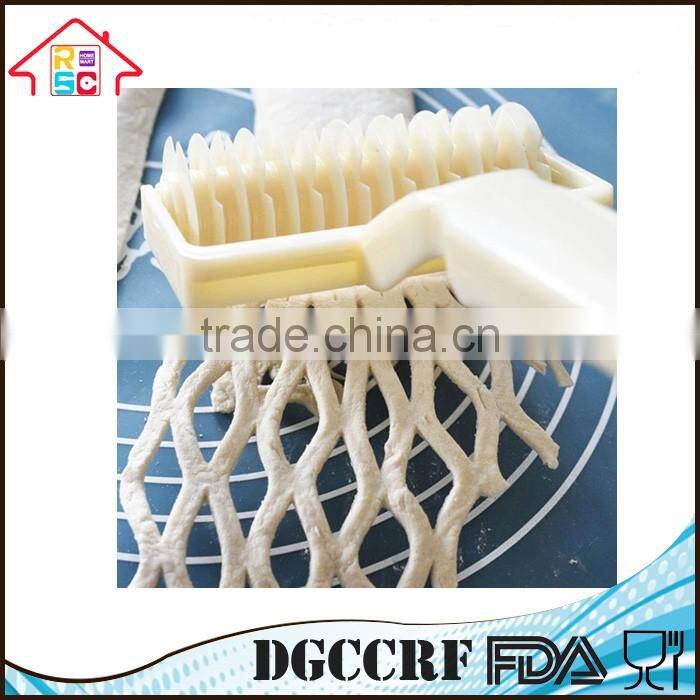 NBRSC Plastic Baking Tool Pie Pizza Cookie Pastry Bread Lattice Roller Dough Cutter