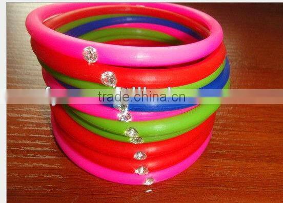 fashion silicone rubber bracelet with diamond