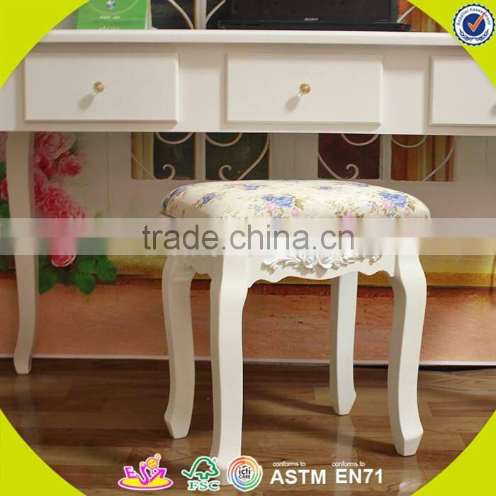 2017 New design high quality wooden bedroom table and chair set, new design wooden bedroom table and chair set W08G189