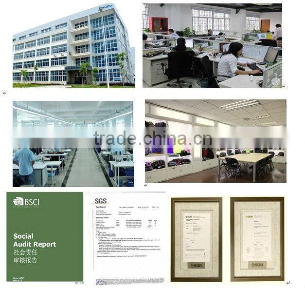 Large capacity canvas travel shoulder bag for men