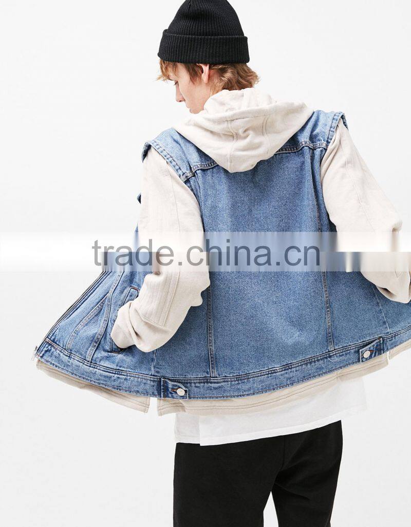 2017 wholesale plain denim jacket mens with contrast hooded sweatshirt