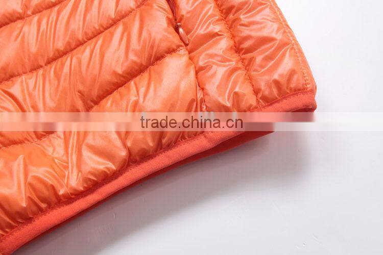 2016 OEM Fashion ultra light winter nylon down jackets / winter down jacket man /man down jackets with a bag