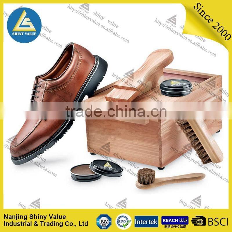 Cedar wood material wooden shoe polish kit box with good scent