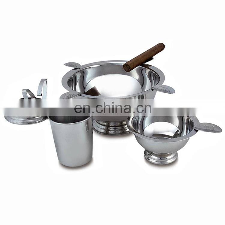 Hot sale turtle shape crystal glass silicone ashtray