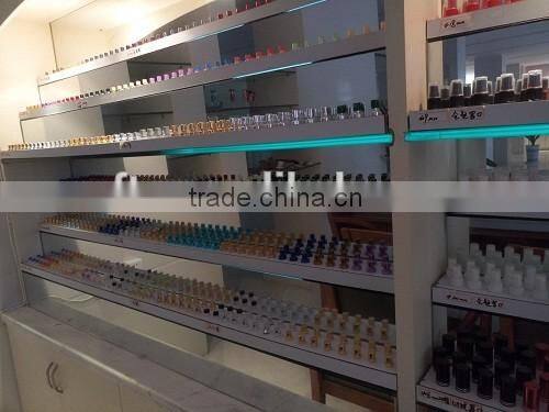 Empty perfume glass bottle with sprayer / Middle east series perfume glass bottle in different shapes
