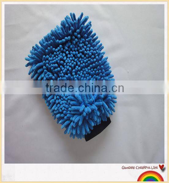 Hot selling high-efficient cleaning accessories big chenille household microfiber cleaning gloves made in china
