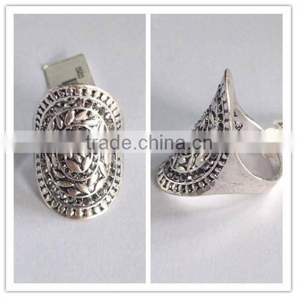 Thumb Crystal Gothic Ring Fashion Rhinestones Filled Ring