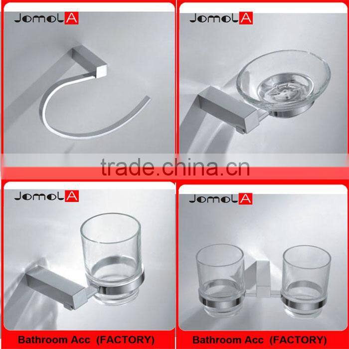 GLASS SHOWER DOOR TOWEL BAR