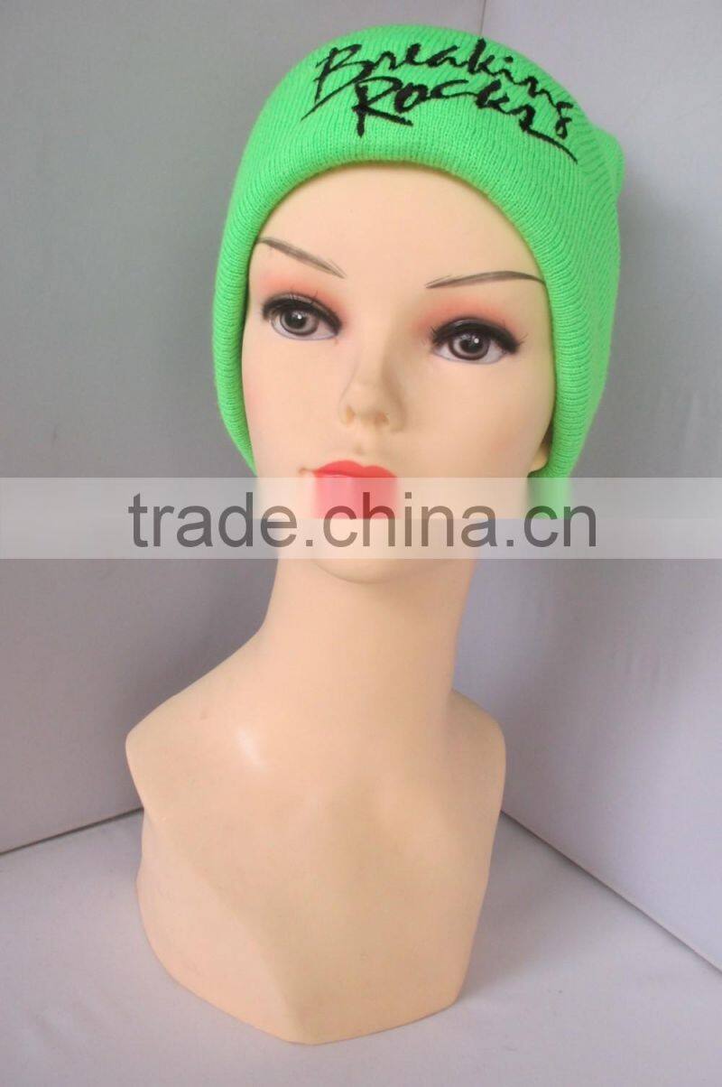 Fashion Model Soft Acrylic Wholesale Custom Embroidered Beanie
