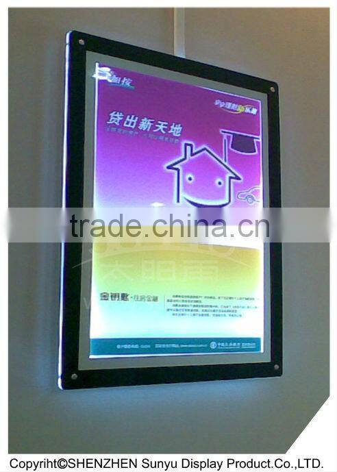 2013 hot new design acrylic crown shape LED display