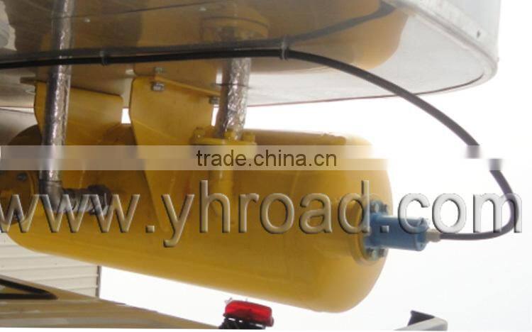 Synchronous chip sealer with 6CBM asphalt tank