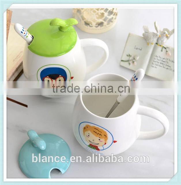 ceramic spear design mug with leaf lid