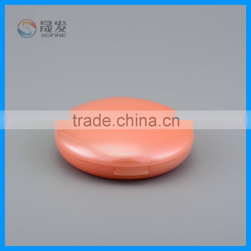 Empty cosmetic blush compact powder case