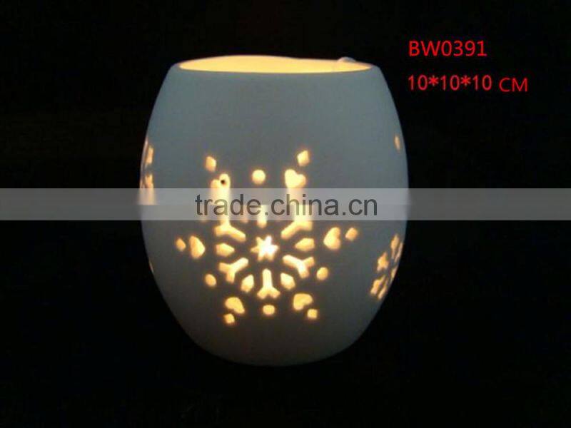 porcelain tealight holders with many designs