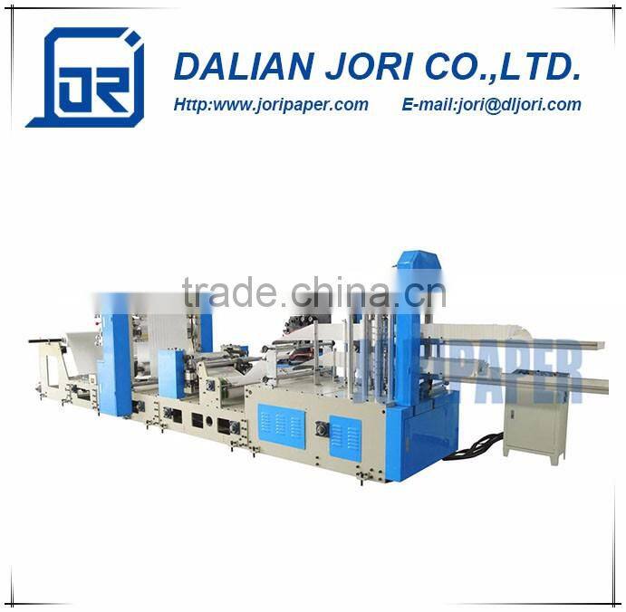 Small cardboard box packing facial tissue machine