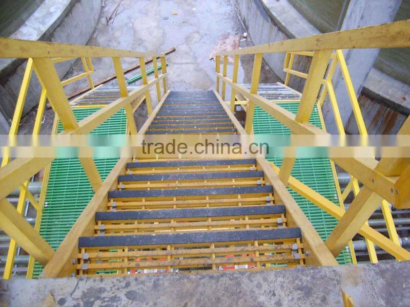 Pultruded UV resistant high strength durable Fiberglass square tube