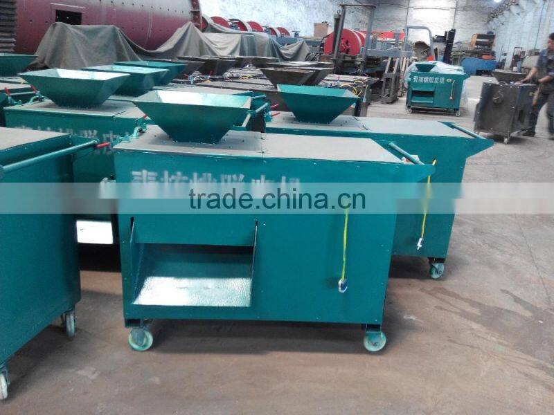 Green walnut peeling machine