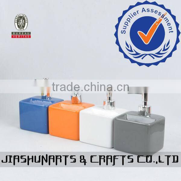 Square Sample Design Ceramic Dishwashing Soap Dispenser
