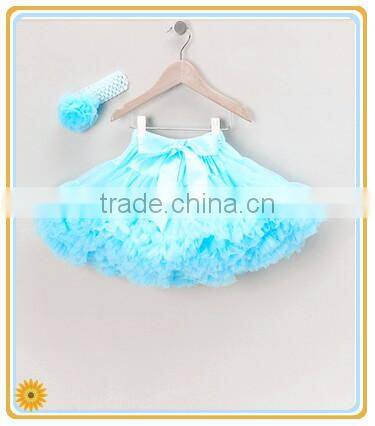 Baby girl tutu bloomers tulle ruffles diaper cover matching a floral headband wholesale factory price