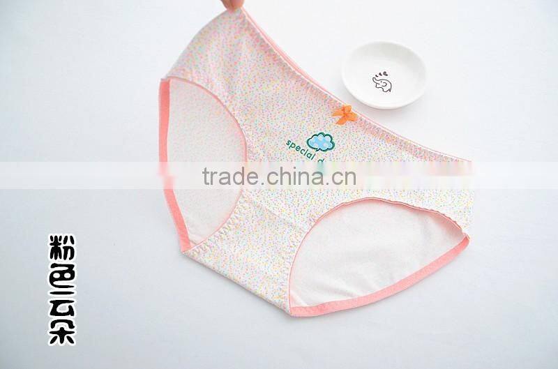 Seamless pure cotton underwear cute bnana large size girl briefs cartoon panties