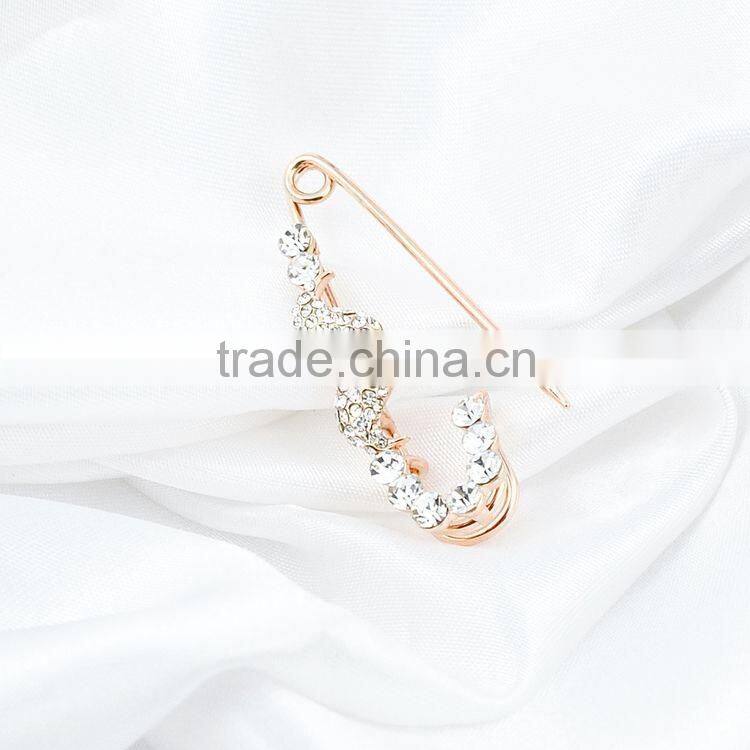 Unique Design Rhinestone And Pearl Mustache Brooches Pin Beard