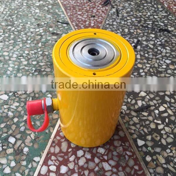 hydraulic jack for lifting bridge