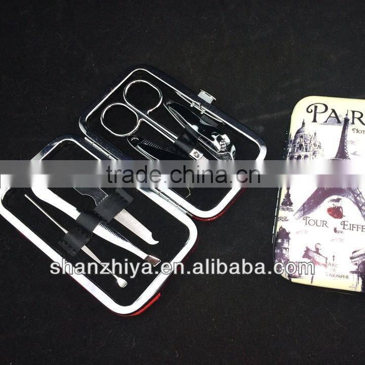 White 9pcs leather bag,nail cutter,earpick,manicure set