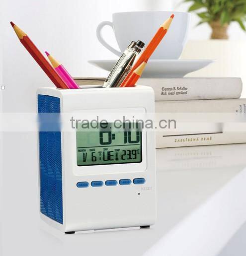 hot sale cheap digital led color change wooden pen holder clock