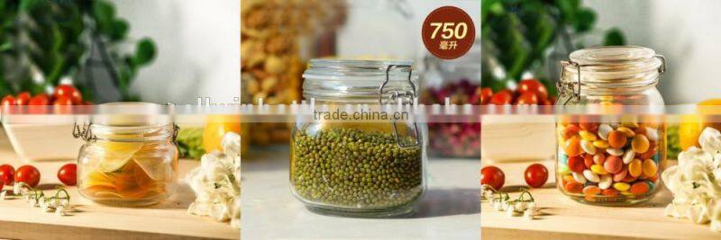 0.5L 0.7L Recycled airtight Round shape glass jar with metal clip top lid for kitchen and food