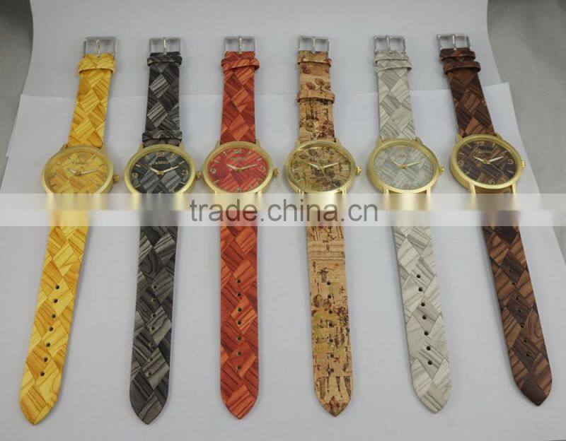 Cheap top sell leather WOODEN print fashion unisex wrist watches