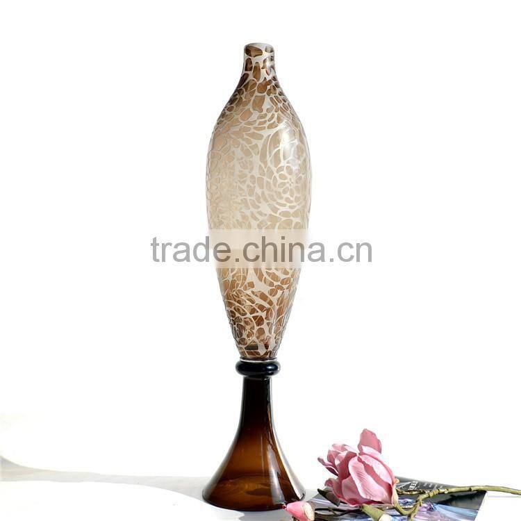 Different Design Handmade Art Wedding Decoration Flower Arrangement ,Tall Frosting Glass Vase