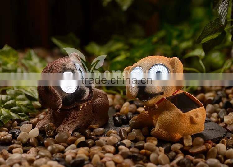 Customized Cute Dog Polyresin Statue White Led Garden Solar Light Outdoor
