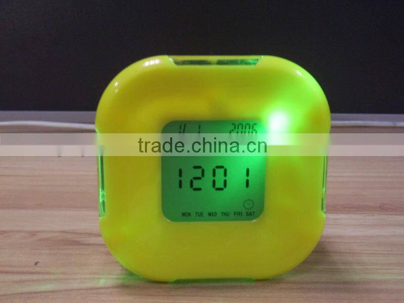 Mini transparent body lcd digital clock