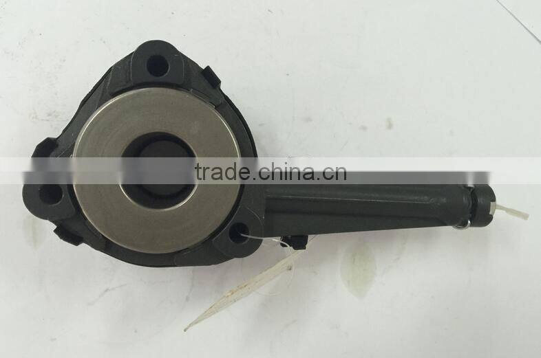 Central Slave Cylinder 82001-24021 510002511 4409897 4435223 8200609202