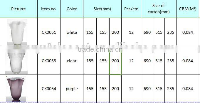 Glass flower shaped vase for home decoration glass vase