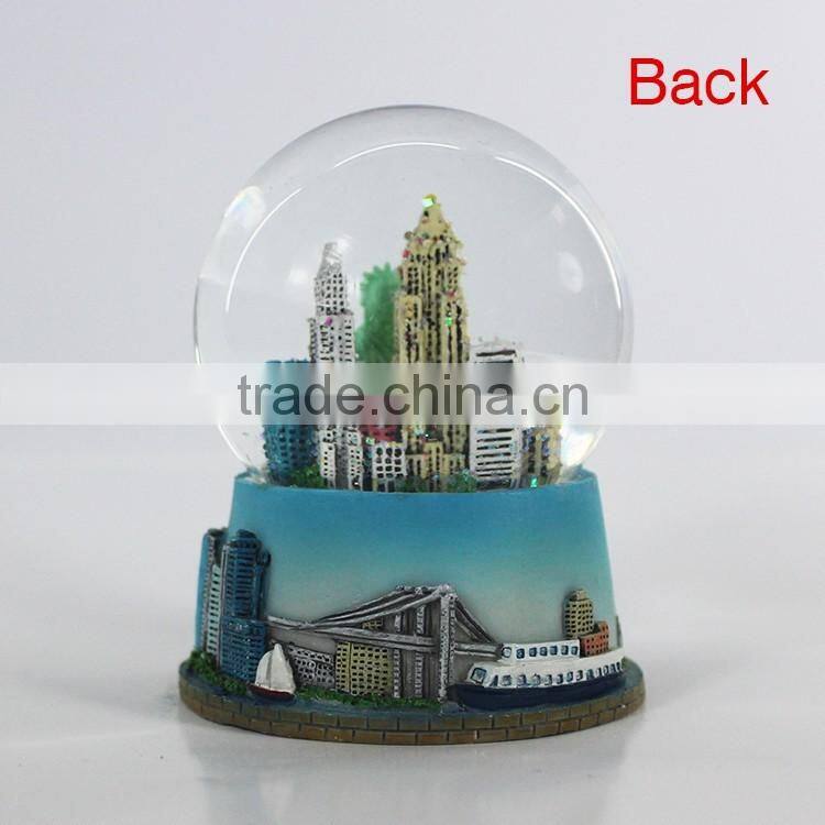 Resin New York Statue of Liberty Snow Globe