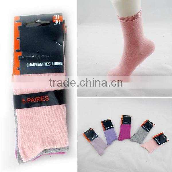 Wholesale soft customized young girls school socks