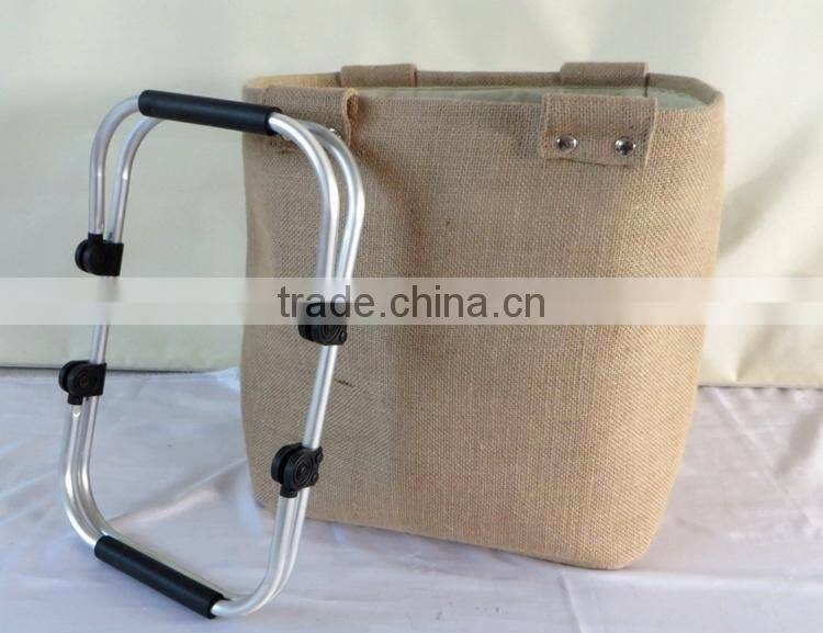 Collapsible jute fabric laundry basket with removable handles