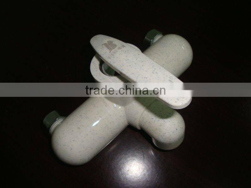 Hot! New Basin Faucet brass inner core,plastic outer tube