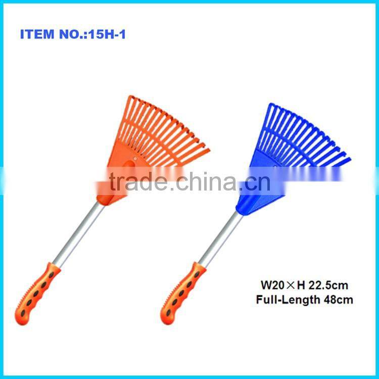 True Temper 23-in/ Small garden rakes are easy to carry/ This style of kids rakes are light weight