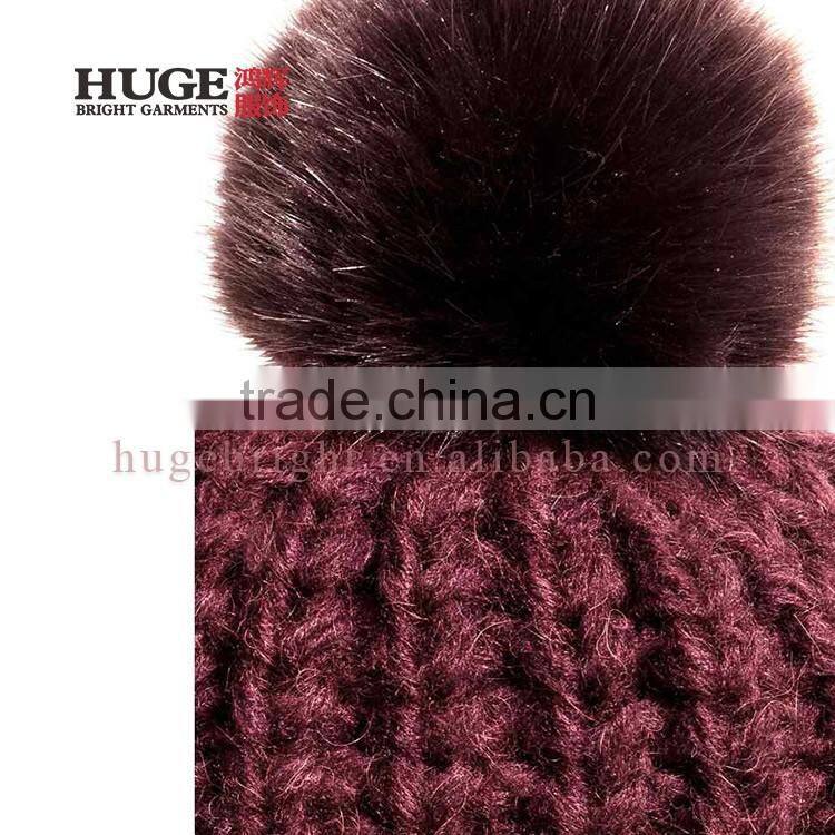 New Fashion A Faux Fur Pompom On The Top Knit Hat Easy