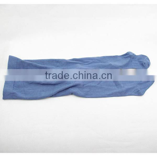 Grey colored girls cotton tights