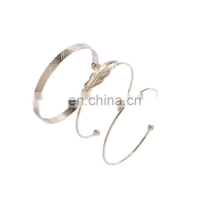 5Pcs/set Bohemian Gold color Moon Leaf Crystal Bracelet Set for Women Punk Boho Beach Bangle Jewelry Gift