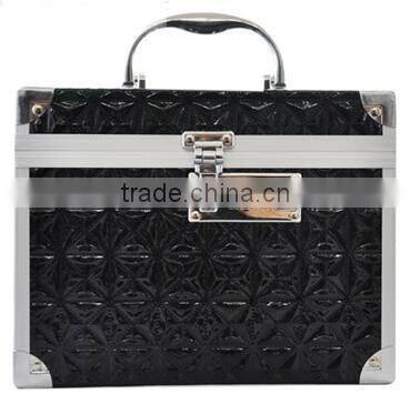 OEM black Aluminum makeup artist vanity case,Aluminum cosmetic storage box,makeup travel carrying case