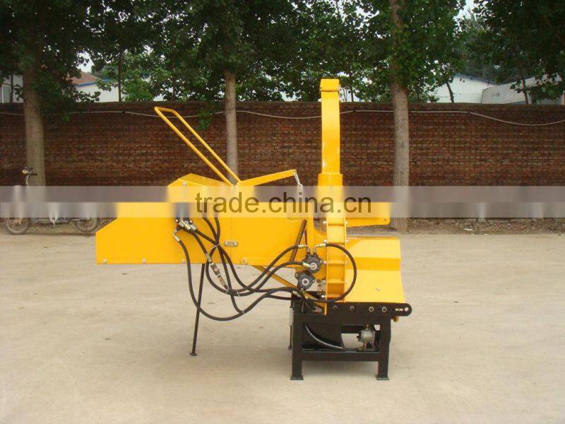 Shredder with engine power self