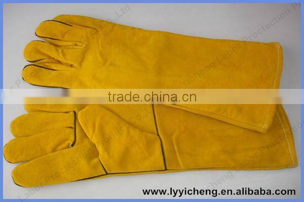 Reinforced palm welding gloves
