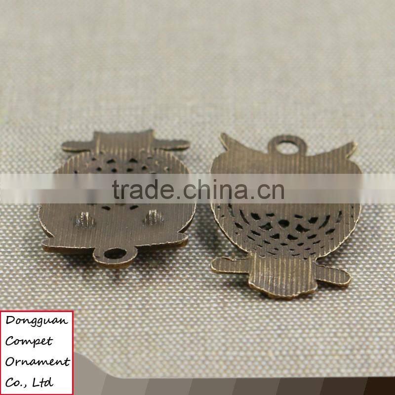 Wholesale 32*19mm zinc alloy hollow out ancient bronze owls pendant