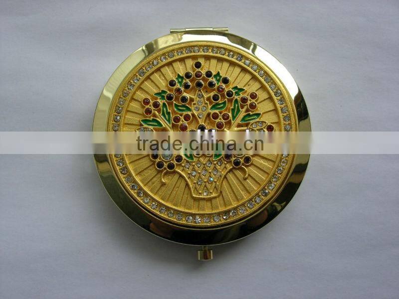 antique cosmetic compact mirrors with diamond and alloy plate on the top